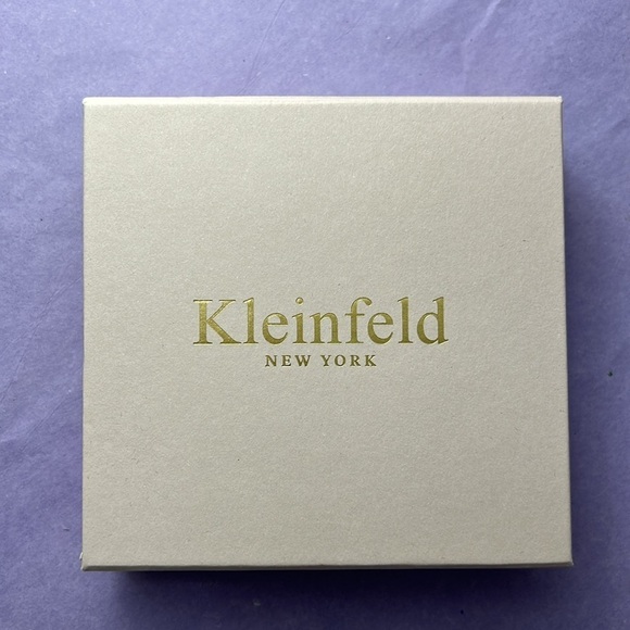 Kleinfeld Love Notes Necklace - Picture 6 of 6